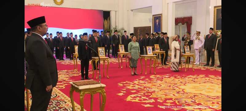 Penganugerahan Gelar Pahlawan Nasional dan Tanda Kehormatan di Istana Negara